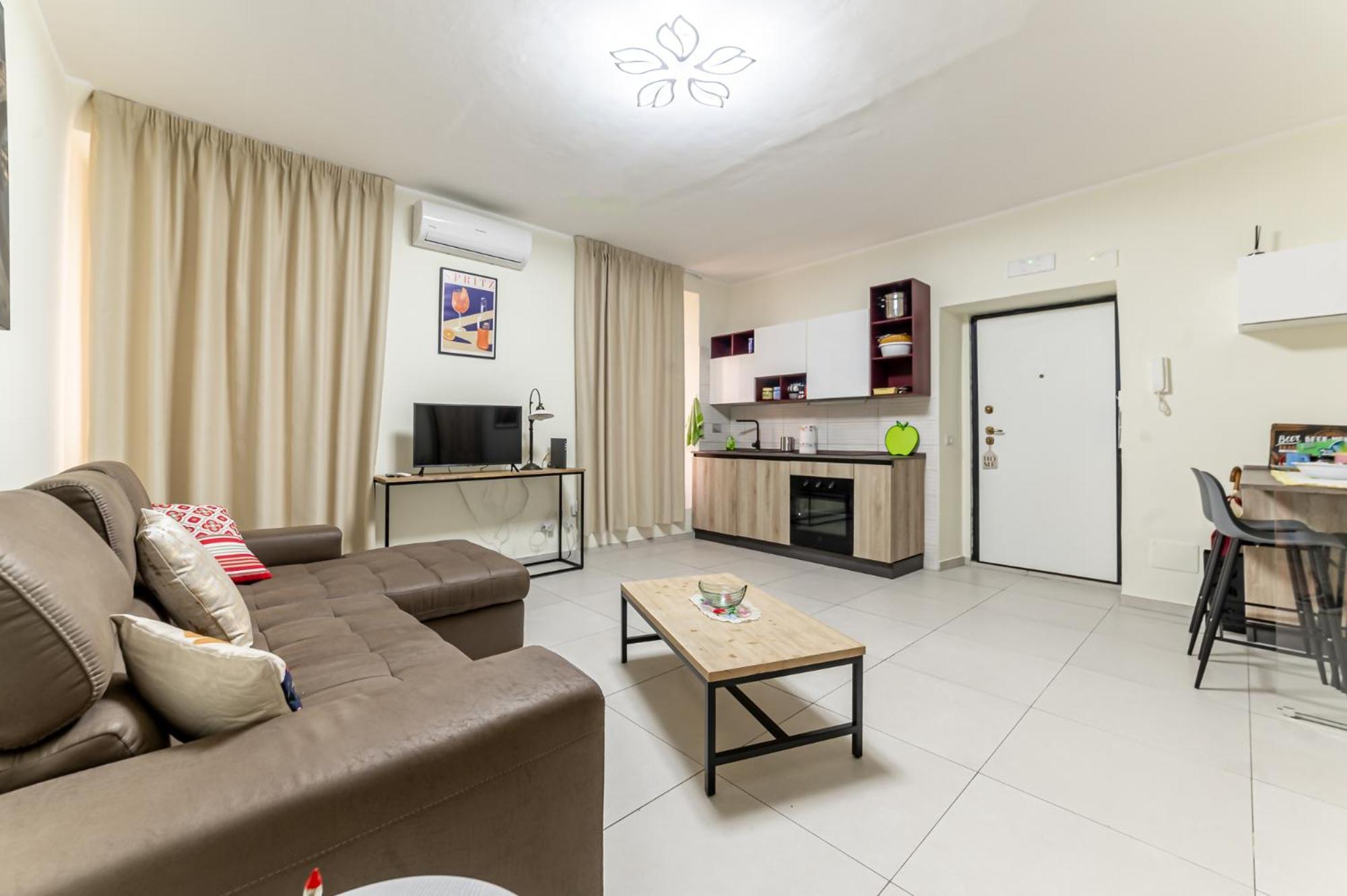 Luca Flat - Tiburtina Train Station & Wi-fi Appartement