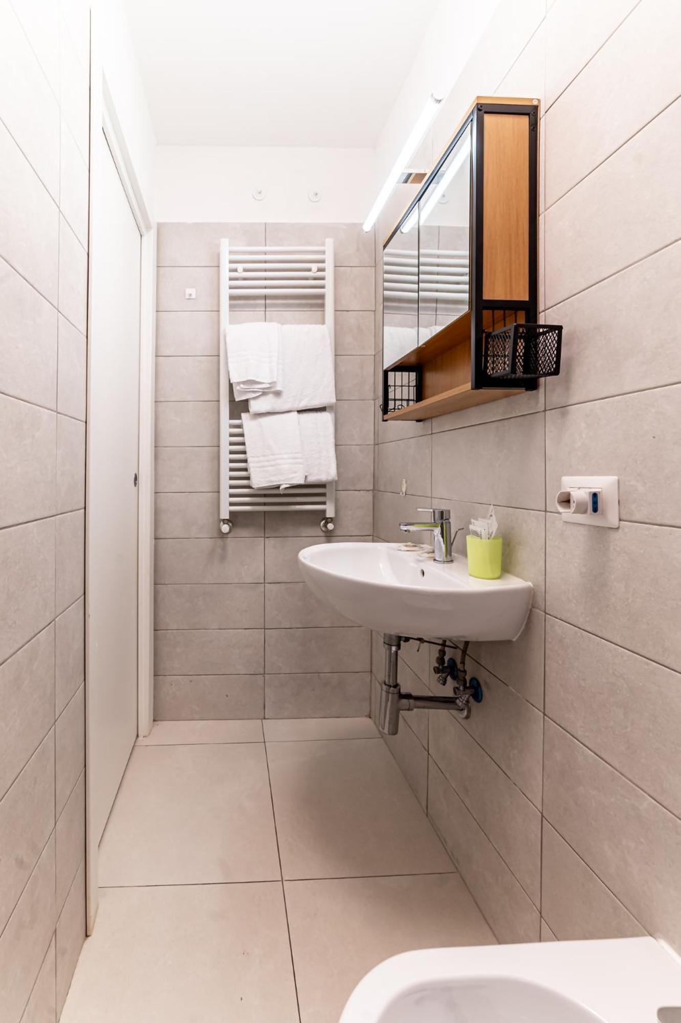 Apartment Luca Flat - Tiburtina Train Station & Wi-fi Rome