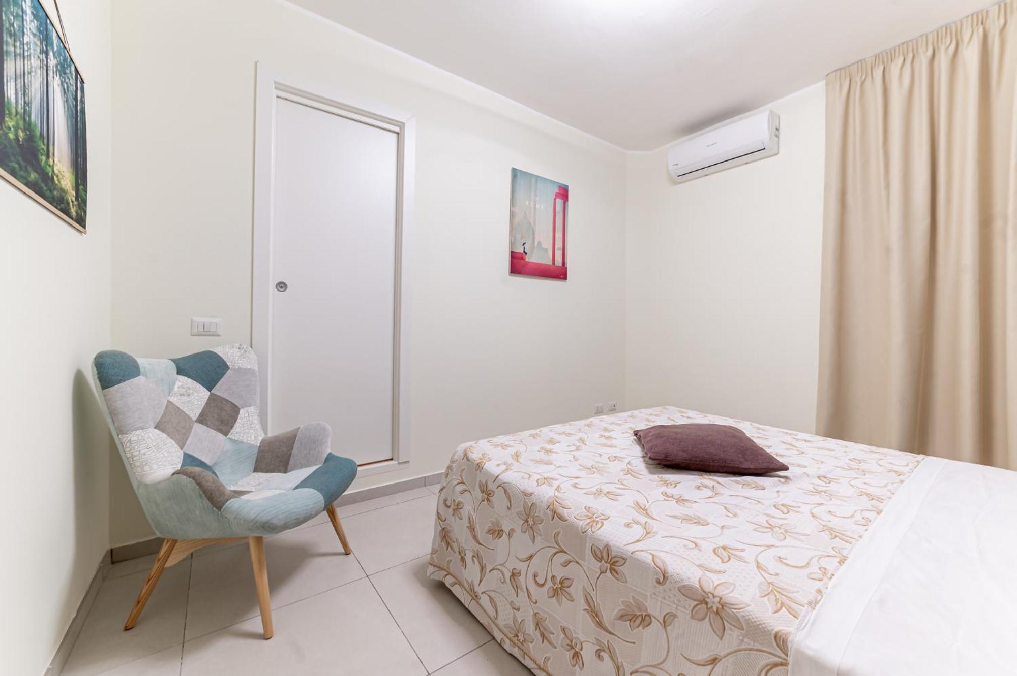 Luca Flat - Tiburtina Train Station & Wi-fi Appartement